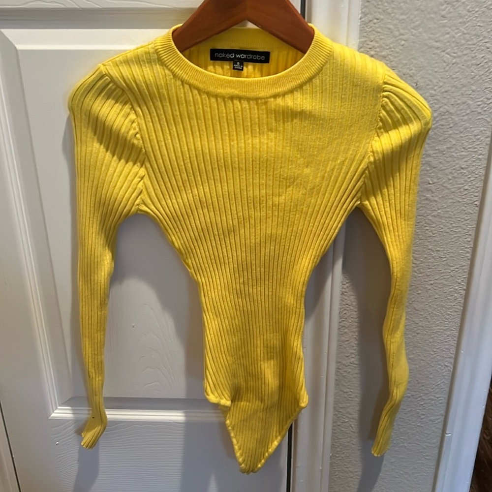 Long sleeve body suit